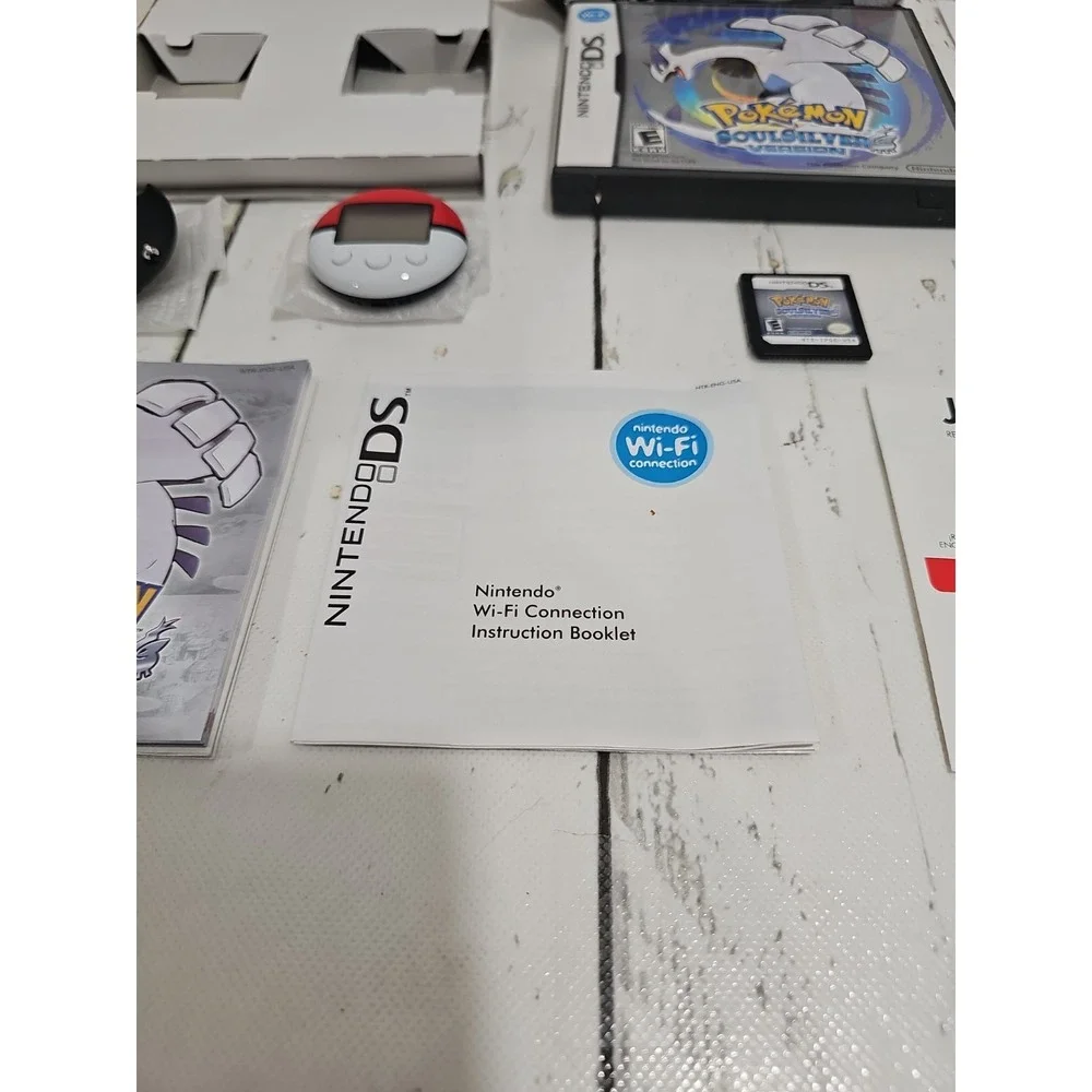 Pokémon SoulSilver Version Nintendo DS Authentic Tested Complete CIB
